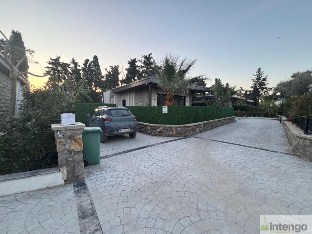 BODRUM ACROPOL PORT PREMIUM SİTESİ'NDE SATILIK VİLLA (Y-1812)