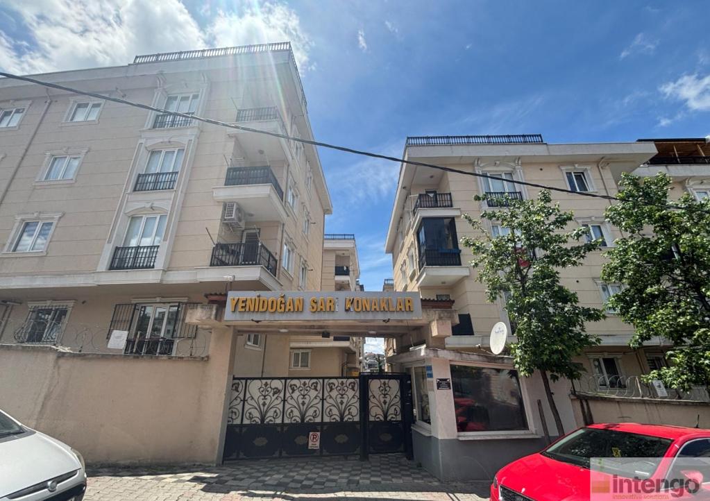 SANCAKTEPE SARI KONAKLAR SİTESİ'NDE SATILIK DUBLEKS DAİRE (Y-1830)