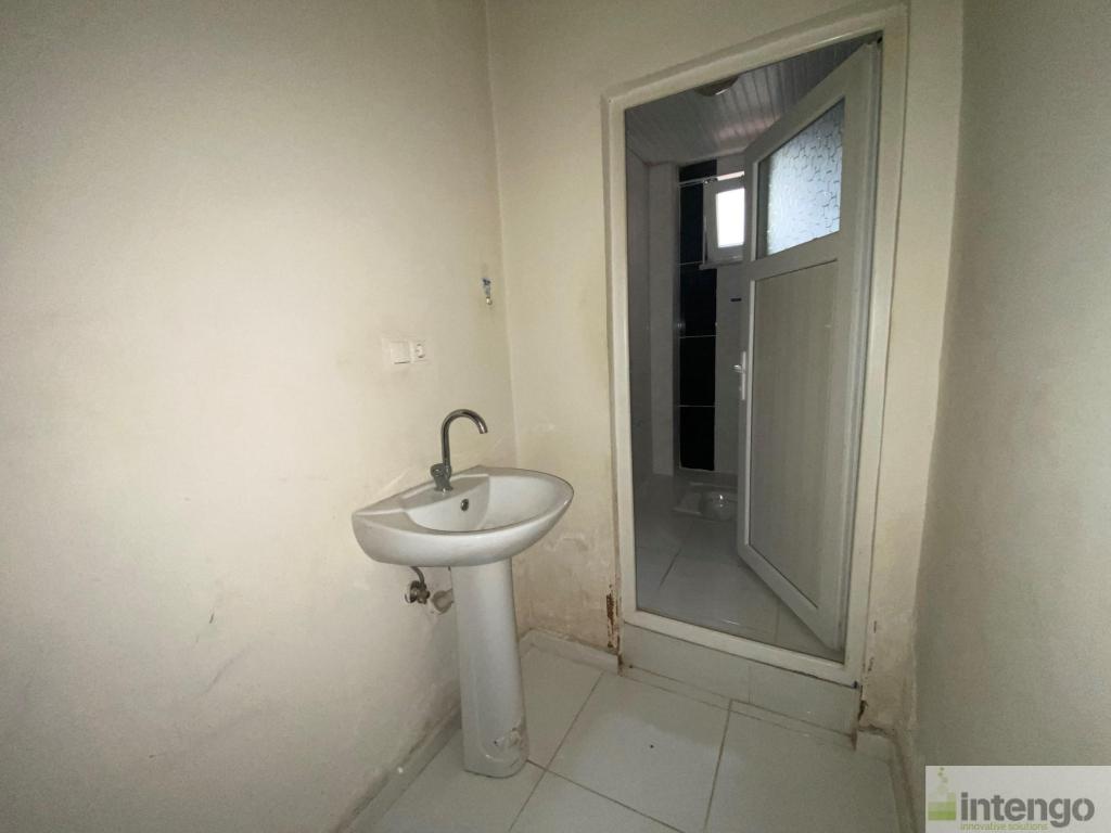 GEDİZ ULUOYMAK MAHALLESİ'NDE SATILIK DAİRE (QNB-7623)