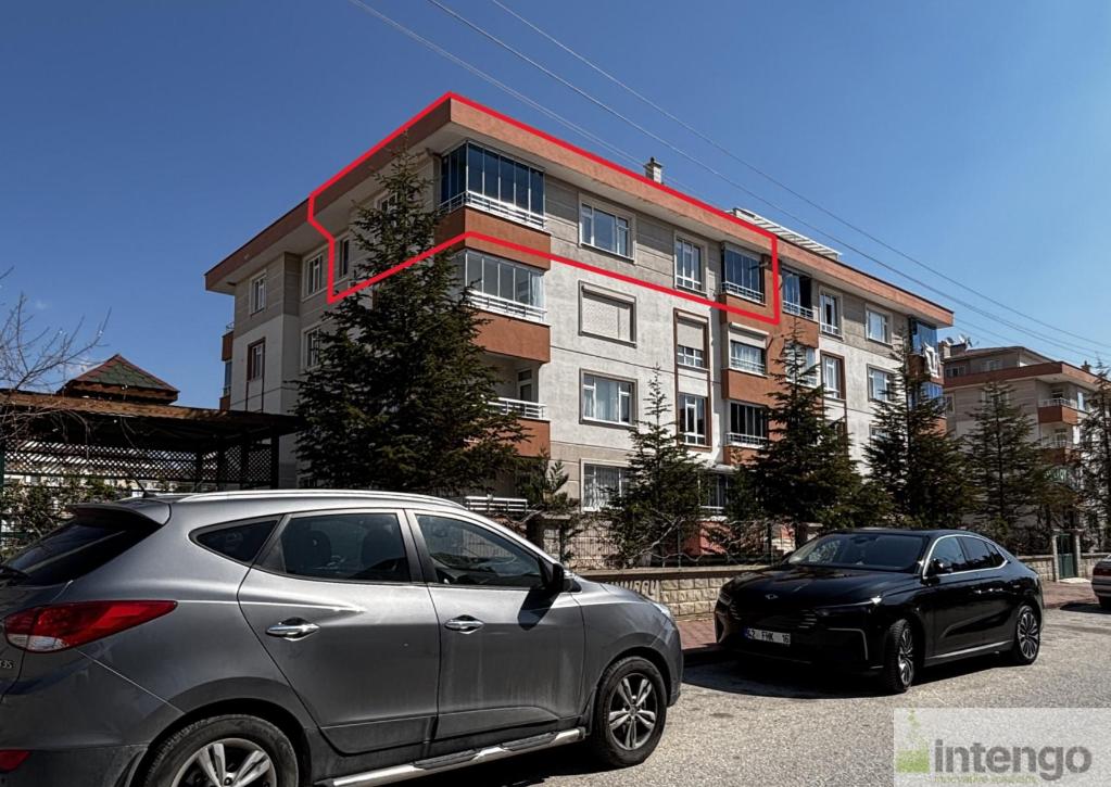 SELÇUKLU YEŞİLKÖY SİTESİ'NDE SATILIK ÇATI DUBLEKSİ (QNB-7649)