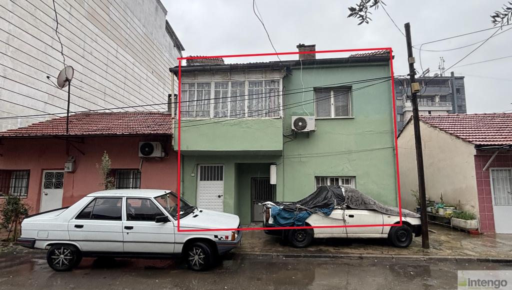 SALİHLİ KOCAÇEŞME MAHALLESİ'NDE SATILIK 2 KATLI BİNA (QNB-7663)