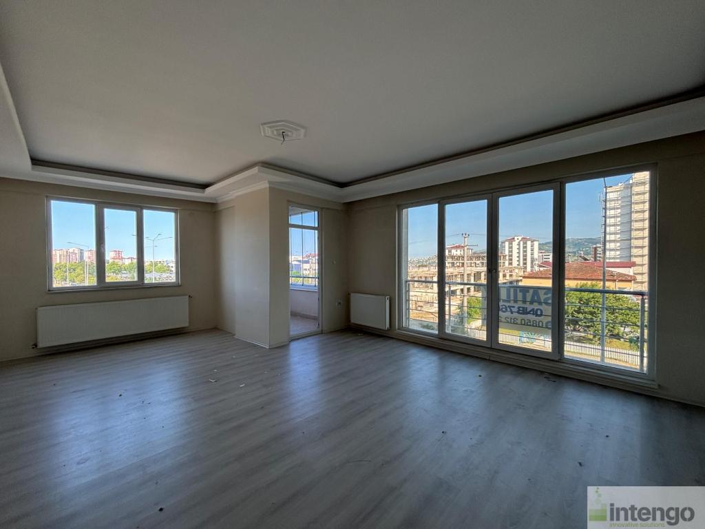 İLKADIM KIRAN MAHALLESİ'NDE SATILIK DAİRE (QNB-7666)