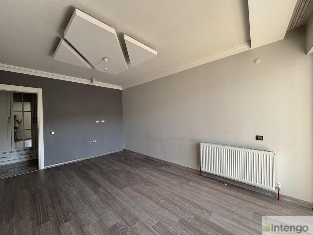 AKSARAY MERKEZ MEYDAN MAH.'DE SATILIK DUBLEKS DAİRE (QNB-7707)