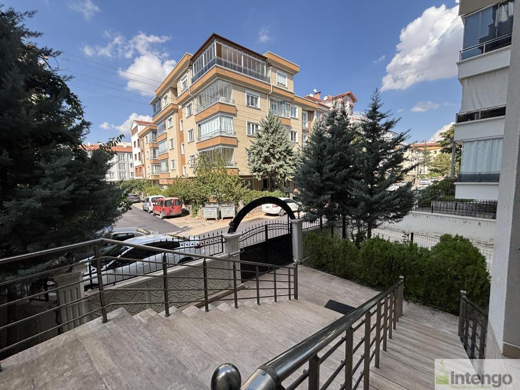 AKSARAY MERKEZ MEYDAN MAHALLESİ'NDE SATILIK DUBLEKS DAİRE (QNB-7708)