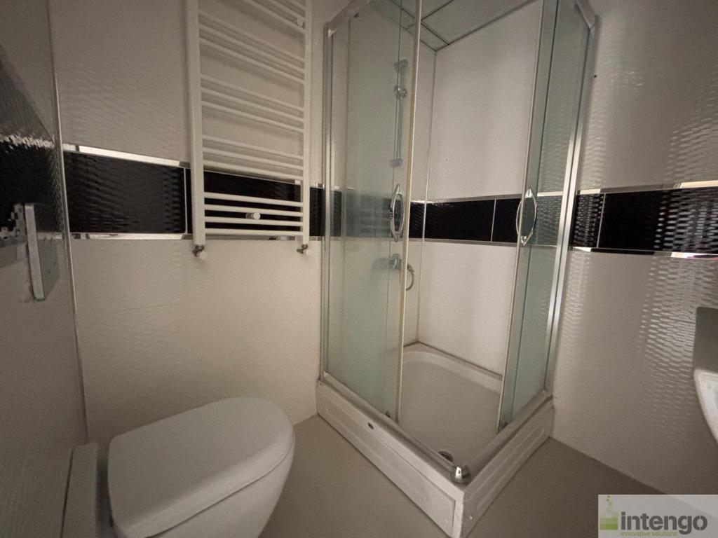 ODUNPAZARI EMEK MAHALLESİ'NDE SATILIK DAİRE (18406)
