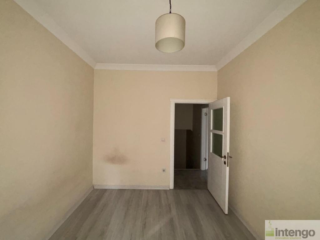 KARTAL ORHANTEPE MAHALLESİ'NDE SATILIK TERS DUBLEKS DAİRE (DS-3782)