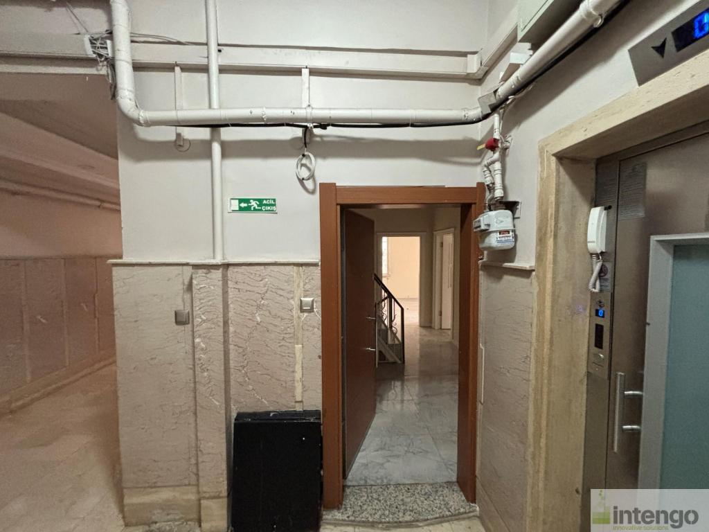 KARTAL ORHANTEPE MAHALLESİ'NDE SATILIK TERS DUBLEKS DAİRE (DS-3782)