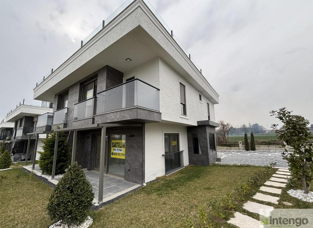 SÜLEYMANPAŞA HANE HORİZON SİTESİ'NDE SATILIK TRİPLEKS VİLLA (DS-3794)