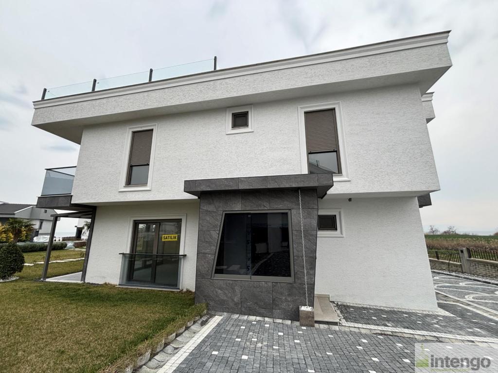 SÜLEYMANPAŞA HANE HORİZON SİTESİ'NDE SATILIK TRİPLEKS VİLLA (DS-3794)