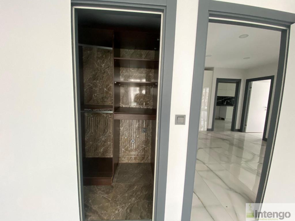 BÜYÜKÇEKMECE FATİH MAHALLESİ'NDE SATILIK DAİRE (DS-3906)