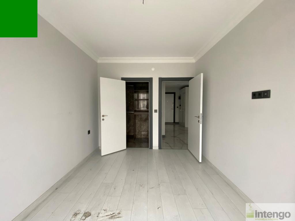 BÜYÜKÇEKMECE FATİH MAHALLESİ'NDE SATILIK DAİRE (DS-3906)