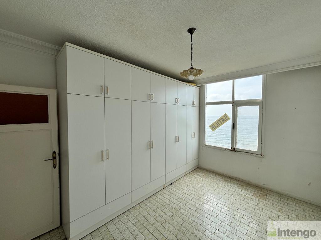MEZİTLİ MERCAN SAHİL SİTESİ'NDE SATILIK DENİZ MANZARALI DAİRE (DS-2540)