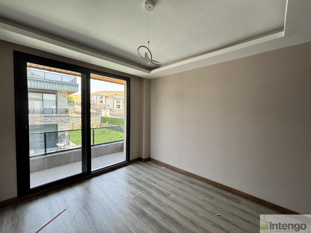 SUR BLUE GARDEN SİTESİ'NDE SATILIK VİLLA (404) — foto 20