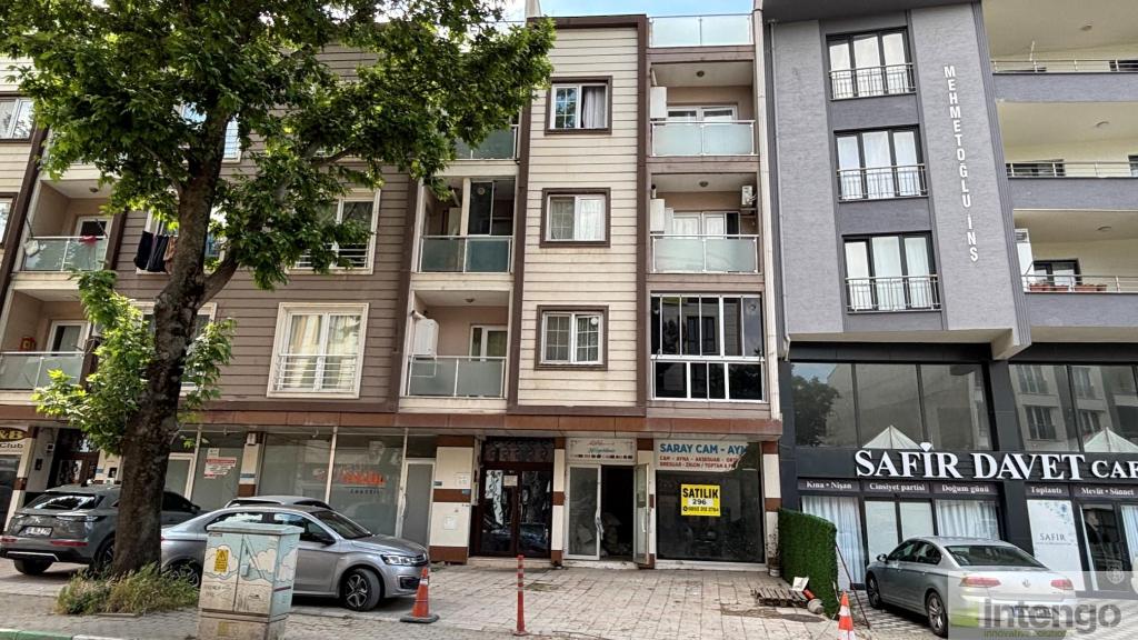 GÜRSU ATATÜRK CADDESİ'NDE SATILIK DÜKKAN (296)