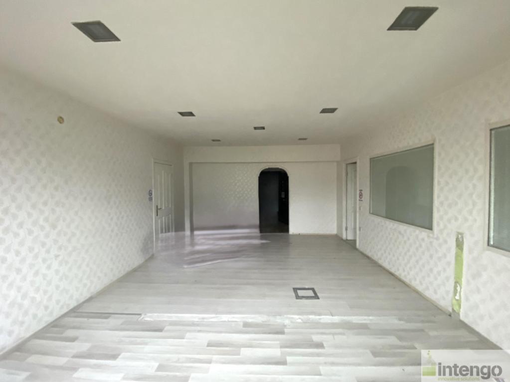 OSMANGAZİ FALCON İŞ MERKEZİ'NDE SATILIK BÜRO (329)