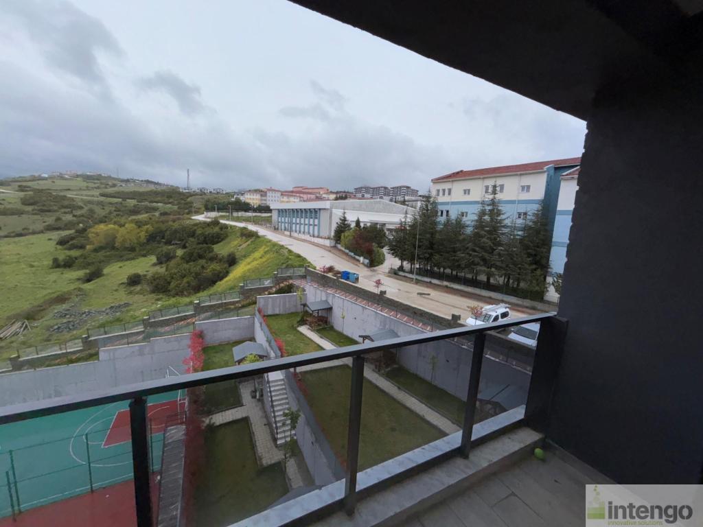 BİLECİK MERKEZ ERGUVAN EVLERİ'NDE SATILIK DAİRE (582)
