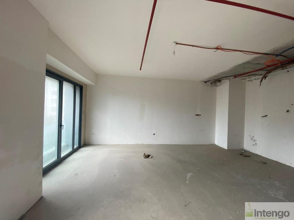 KADIKÖY MESA KOZ PLAZA'DA SATILIK OFİS (593)