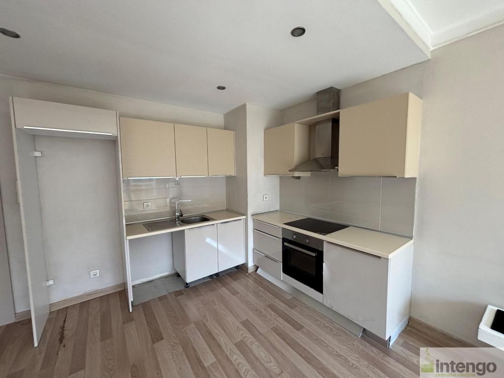 TUZLA EVORA SİTESİ'NDE SATILIK DAİRE (361)