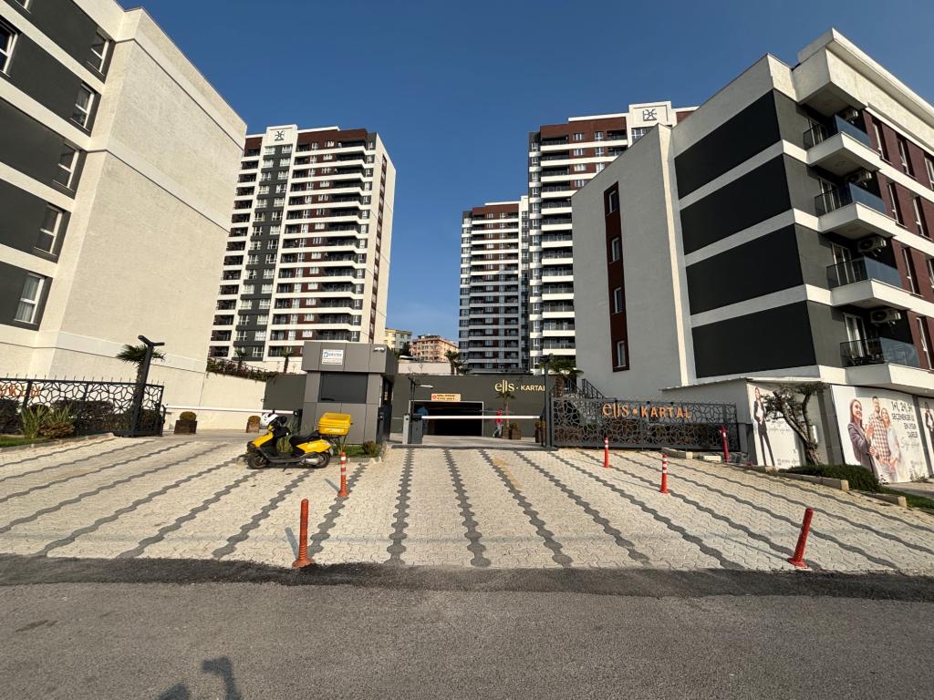 HÜRRİYET MAHALLESİ ELLS KARTAL RESIDENCE'DA SATILIK DAİRE (471)