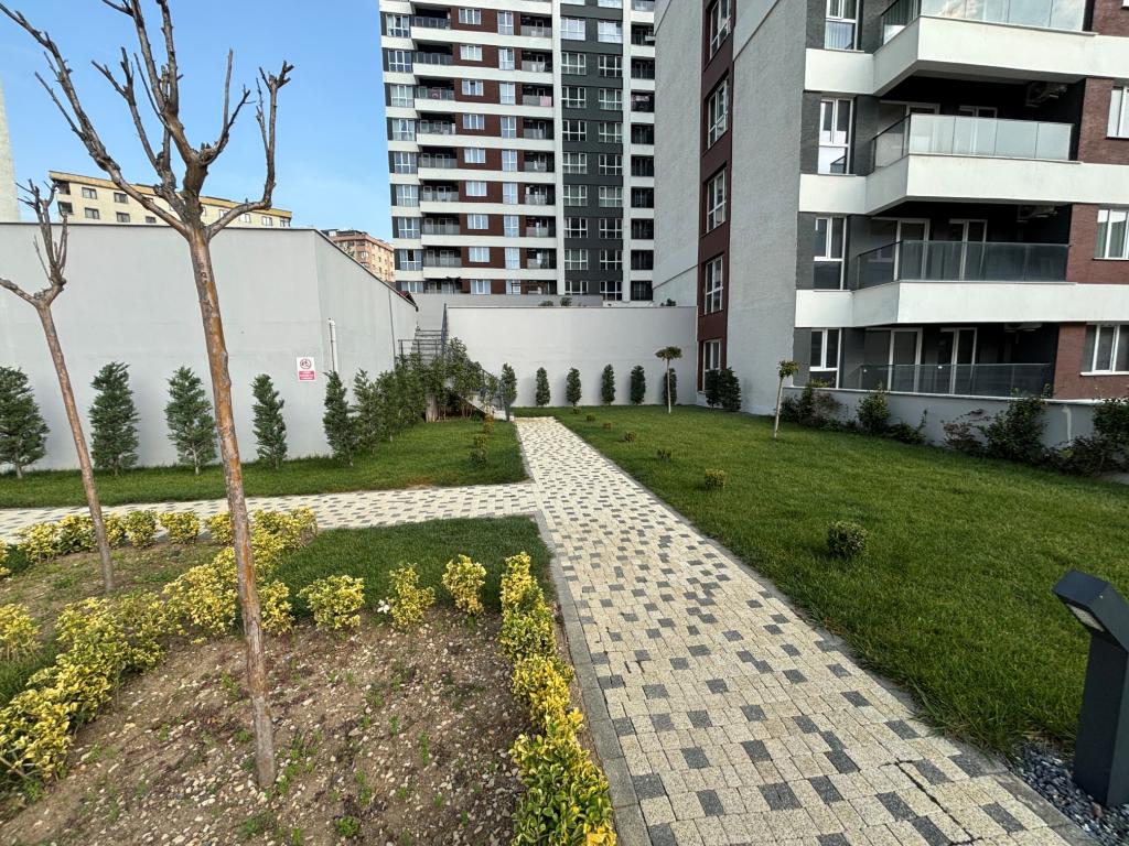 HÜRRİYET MAHALLESİ ELLS KARTAL RESIDENCE'DA SATILIK DAİRE (471)