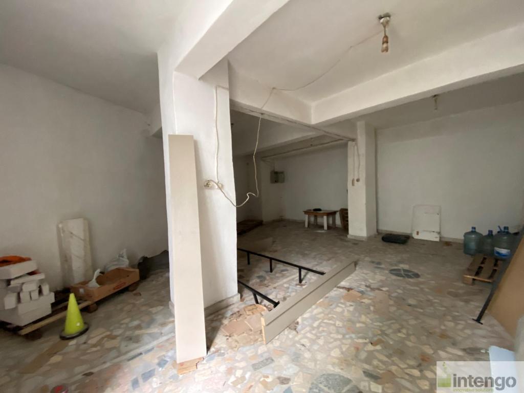EYÜPSULTAN ESENTEPE MAHALLESİ'NDE SATILIK DEPOLU DÜKKAN (709) — foto 13
