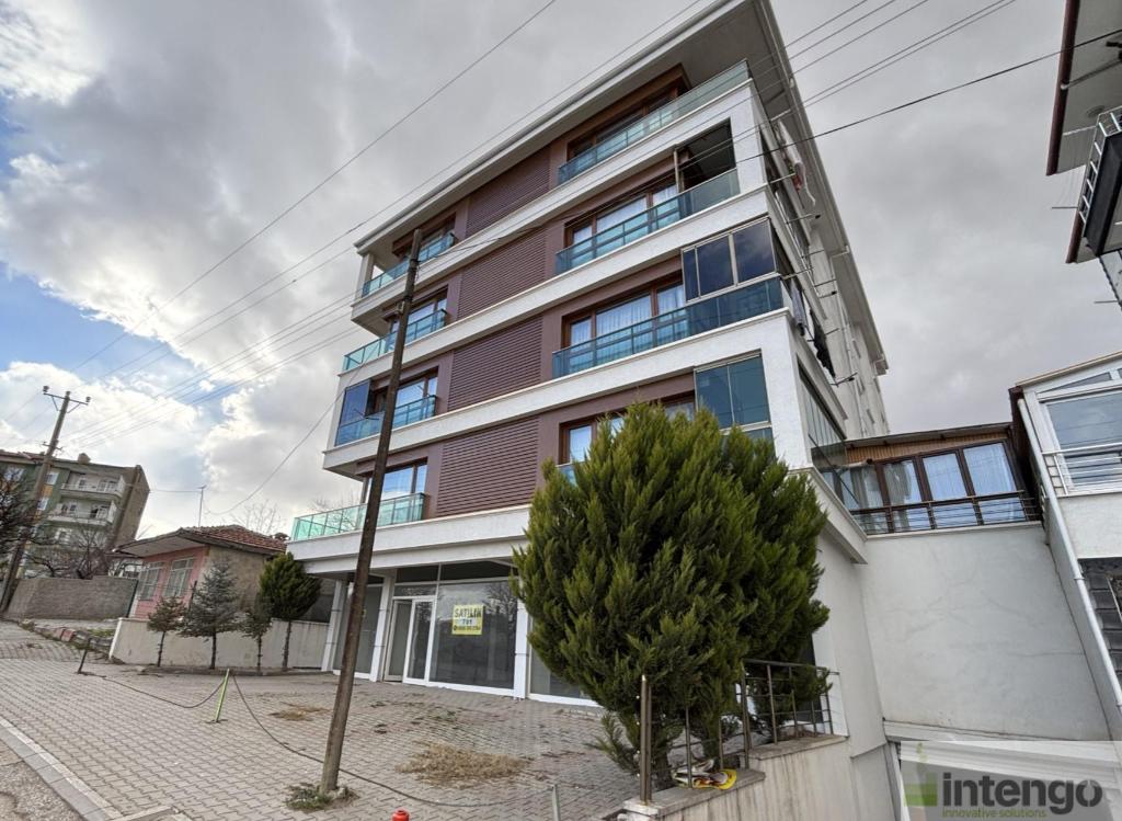 KIRIKKALE MERKEZ AHILI CADDESİ'NDE SATILIK DEPOLU DÜKKAN (701)