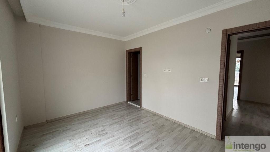 NİLÜFER KAYAPA MAHALLESİ'NDE SATILIK DAİRE (605)