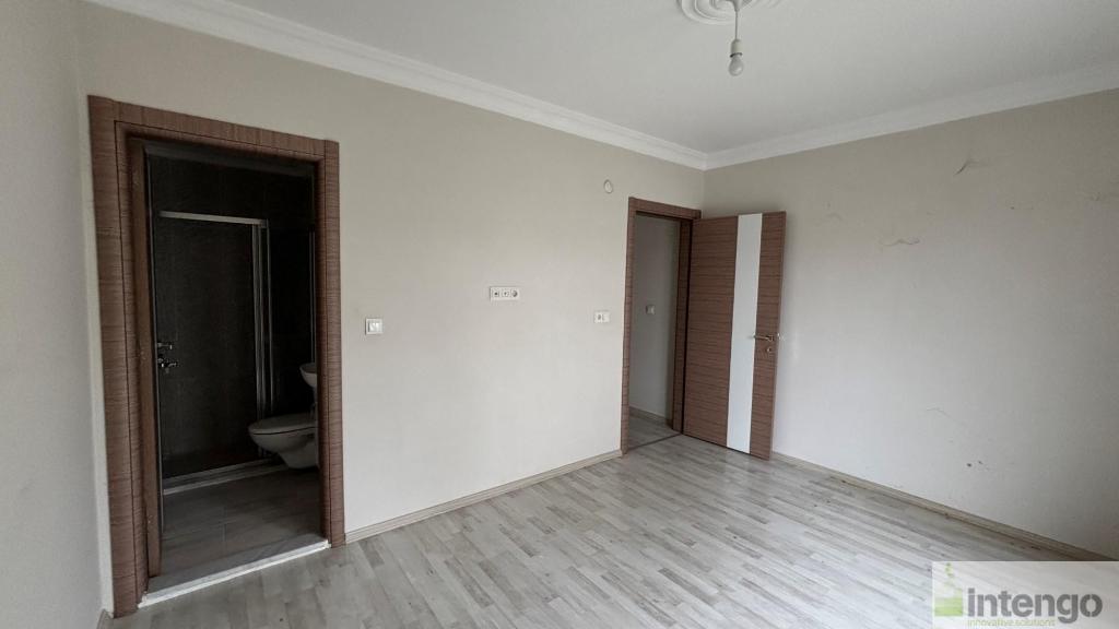 NİLÜFER KAYAPA MAHALLESİ'NDE SATILIK DAİRE (605)