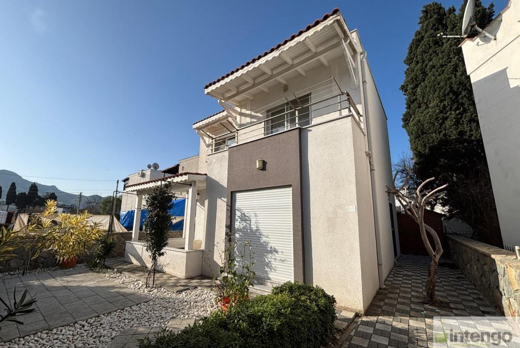 BODRUM BAHÇELİEVLER MAHALLESİ'NDE SATILIK DUBLEKS VİLLA (793)