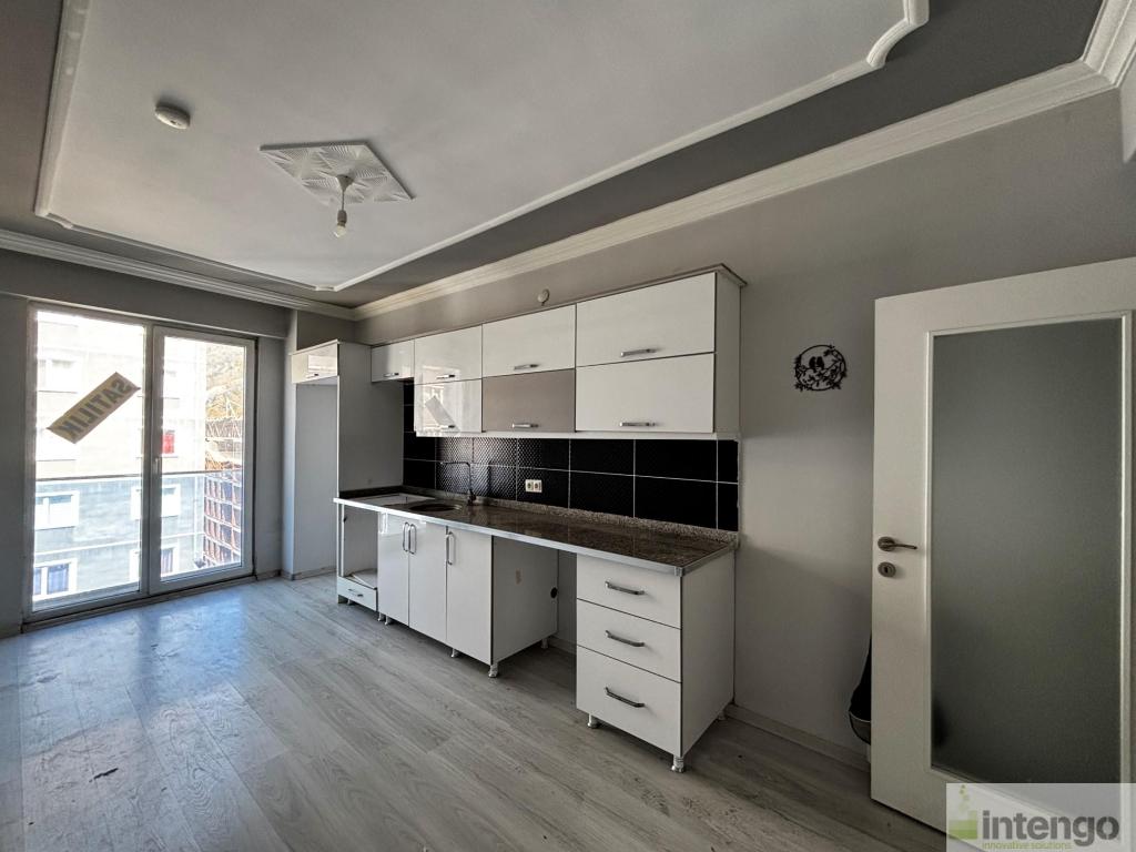ORTAHOPA EFDAL REZİDANS'TA SATILIK DAİRE (866)