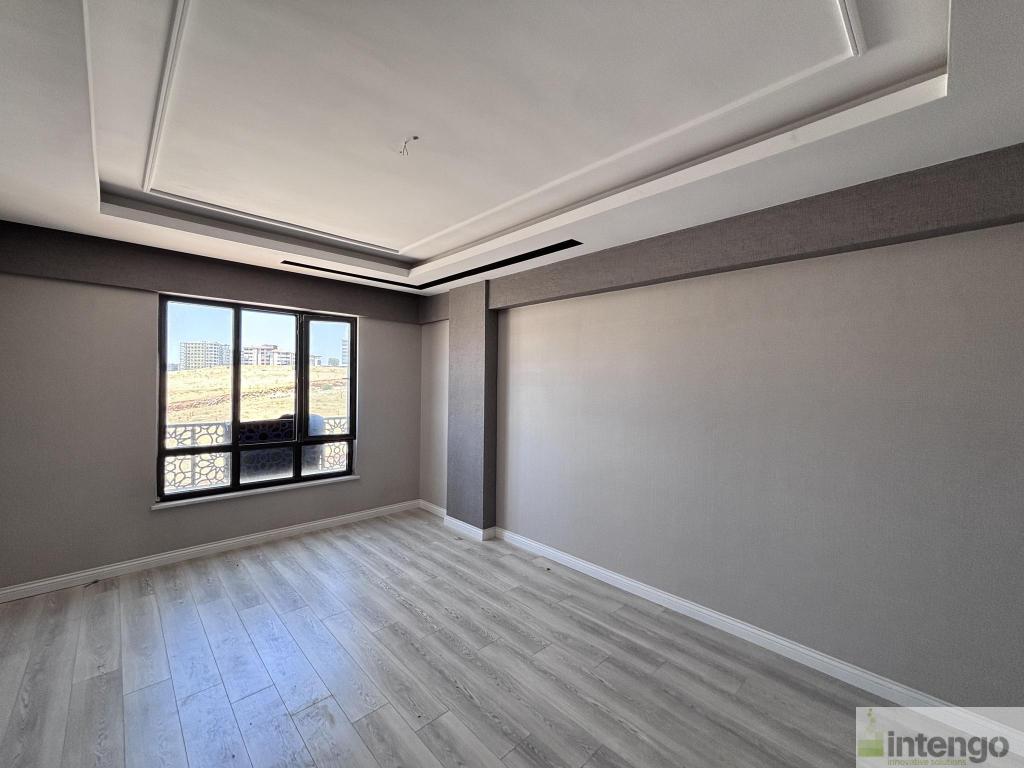 ŞEHİTKAMİL ALPASLAN MAH. TEPE ANTEP EVLERİ'NDE SATILIK DAİRE (840) — foto 19