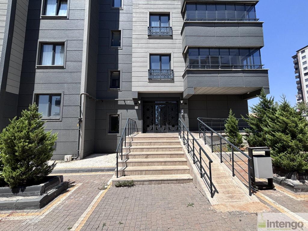 ŞEHİTKAMİL ALPASLAN MAH. TEPE ANTEP EVLERİ'NDE SATILIK DAİRE (840) — foto 6