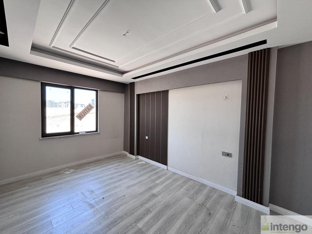 ŞEHİTKAMİL ALPASLAN MAH. TEPE ANTEP EVLERİ'NDE SATILIK DAİRE (840) — foto 24