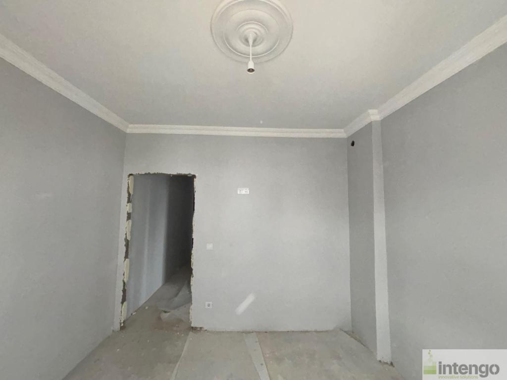 ÇAYIROVA EMEK MAHALLESİ'NDE SATILIK DAİRE (872)