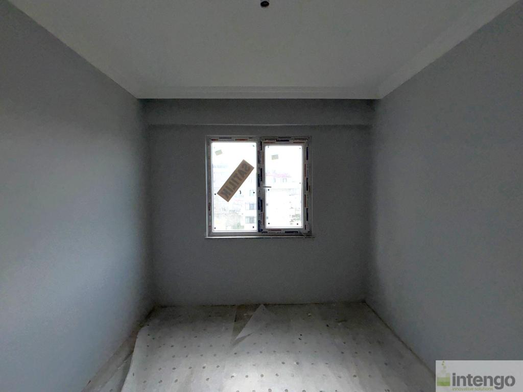 ÇAYIROVA EMEK MAHALLESİ'NDE SATILIK DAİRE (872)