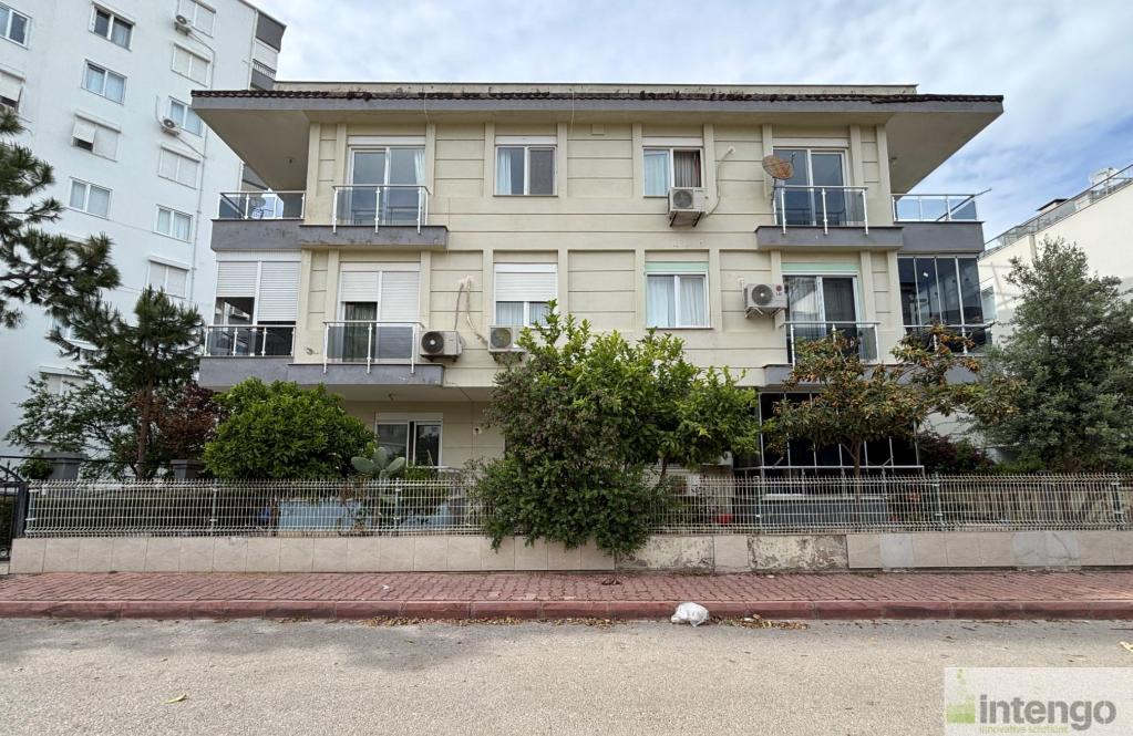 MURATPAŞA GÜZELOBA MAHALLESİ'NDE SATILIK DAİRE (876)