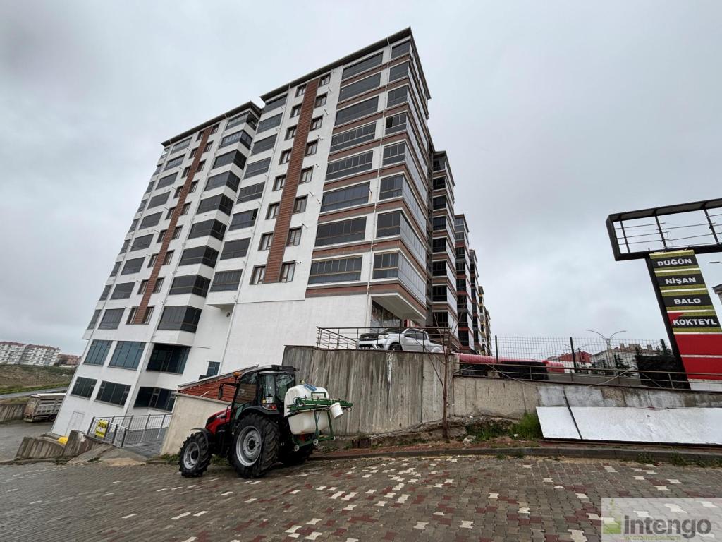 HAYMANA ANKARA CADDESİ'NDE SATILIK ASMA KATLI DÜKKAN (927)