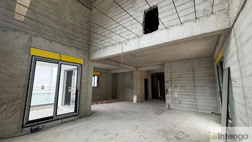 PAMUKKALE ZEYTİNKÖY MAHALLESİ'NDE SATILIK TRİPLEKS VİLLA (940)