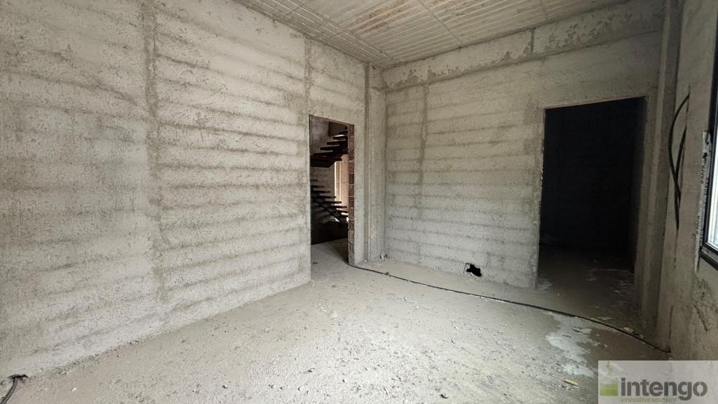 PAMUKKALE ZEYTİNKÖY MAHALLESİ'NDE SATILIK TRİPLEKS VİLLA (940)