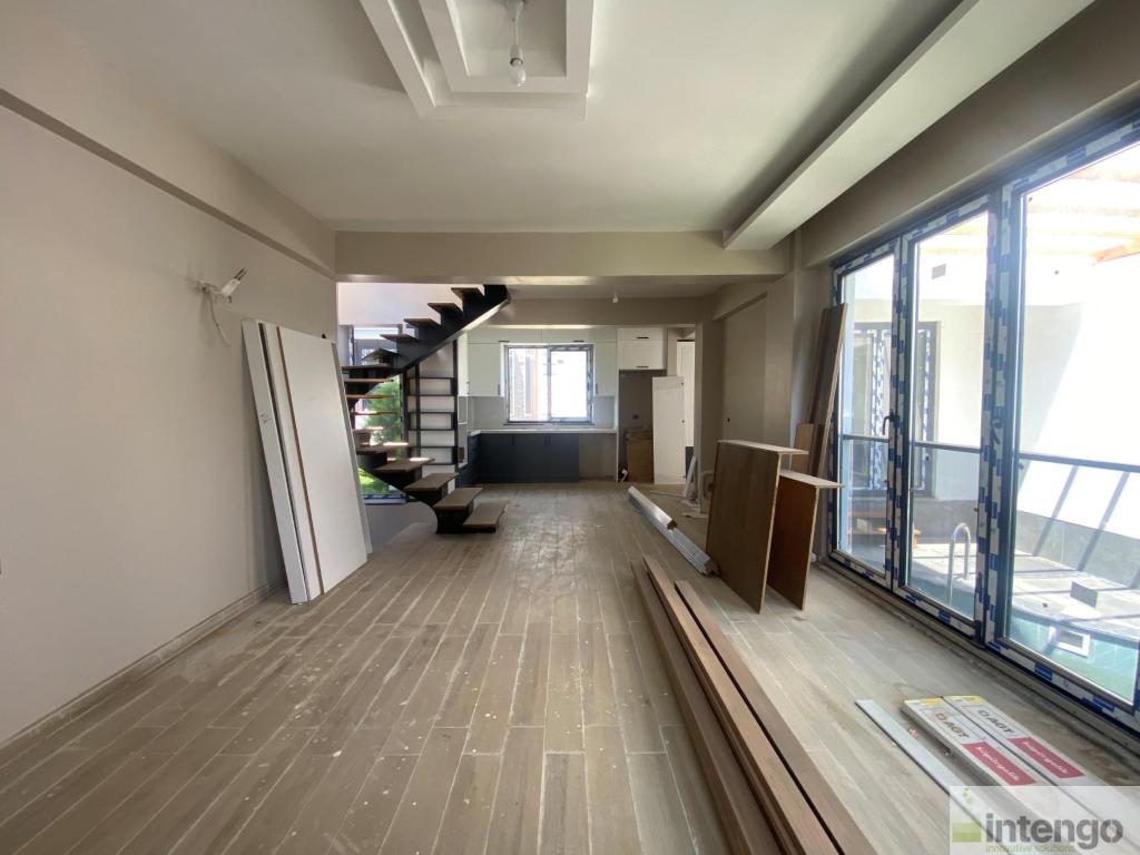SÜLEYMANPAŞA PARADISE 5 VİLLALARI'NDA SATILIK TRİPLEKS VİLLA (951)
