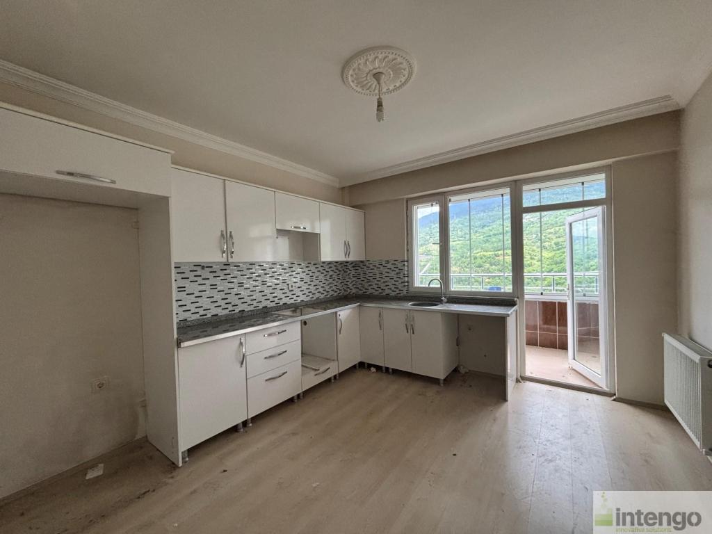 ARTVİN KÜRE MAHALLESİ'NDE SATILIK DAİRE (952)