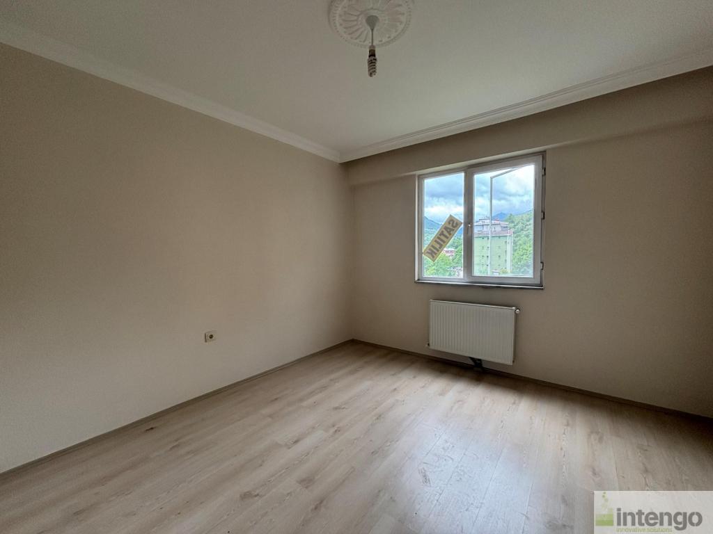 ARTVİN KÜRE MAHALLESİ'NDE SATILIK DAİRE (952)