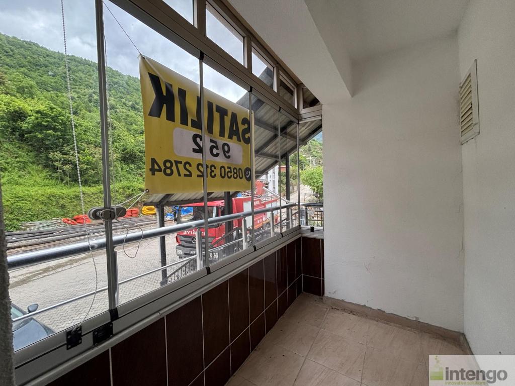 ARTVİN KÜRE MAHALLESİ'NDE SATILIK DAİRE (952)
