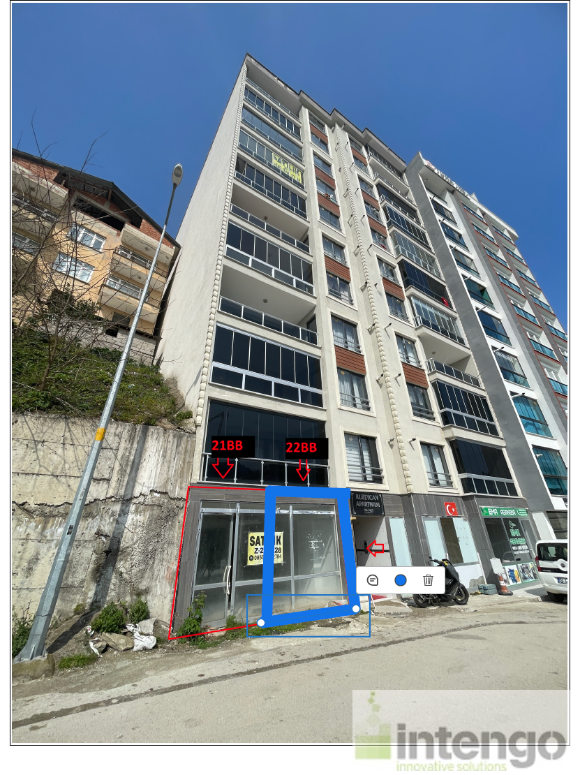 GİRESUN MERKEZ MEHMET İZMEN CADDESİ'NDE SATILIK DÜKKAN (228)