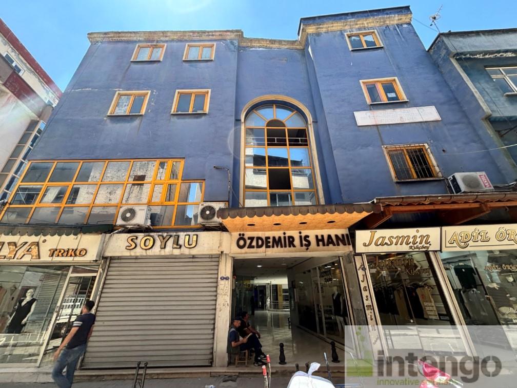 https://refiles.intengo.com/images/real-estate/133/5716/8bc89f62-d6ed-4b7d-8a10-8fac5bd3d1e9.jpg