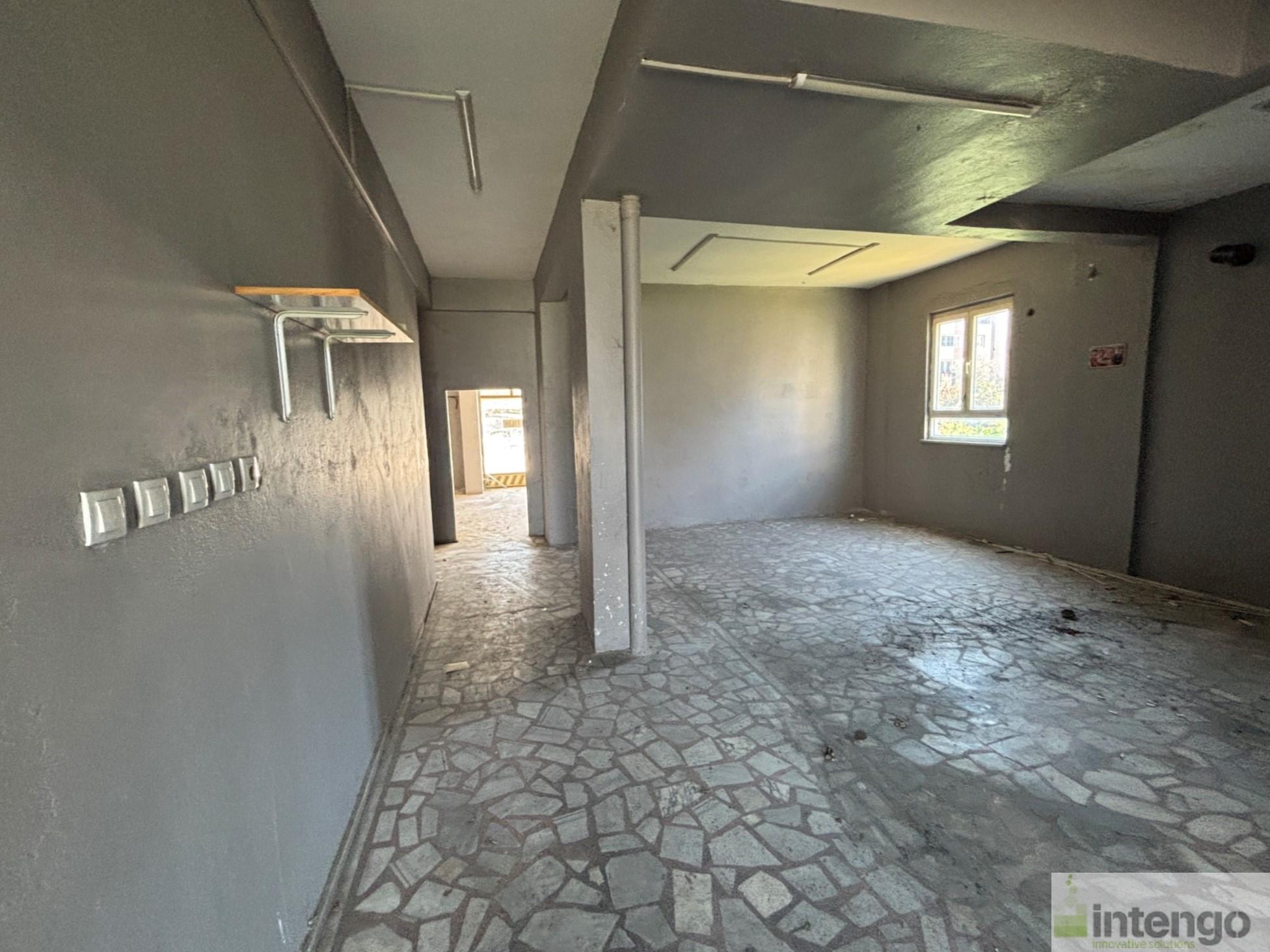 https://refiles.intengo.com/images/real-estate/133/5721/efe17280-ca41-436f-9567-d5bc67032117.jpg