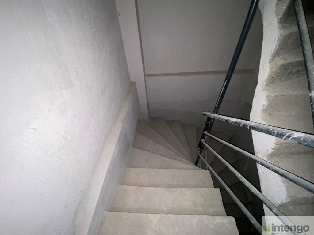 KAPAKLI BOSTİM İŞ MERKEZİ'NDE SATILIK 4 KATLI DÜKKAN (546) — foto 14