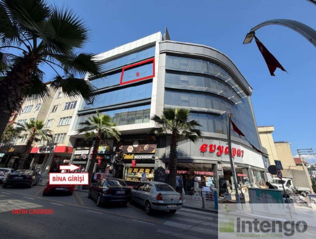 ÇAYIROVA FATİH CADDESİ'NDE SATILIK OFİS (520)