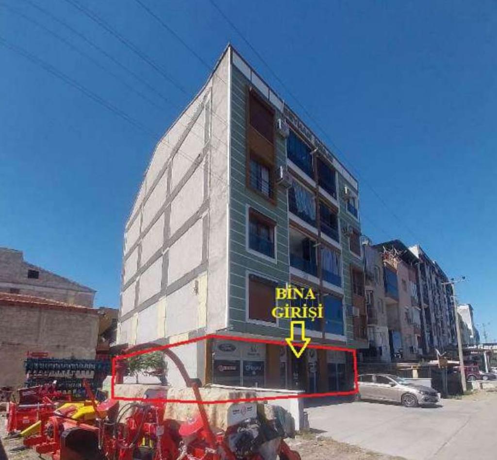 TURGUTLU ANKARA ASFALTI CADDESİ'NDE SATILIK DEPOLU DÜKKAN (665)
