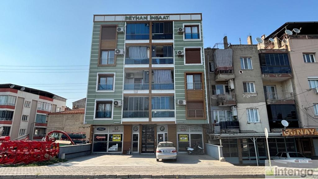 TURGUTLU ANKARA ASFALTI CADDESİ'NDE SATILIK DEPOLU DÜKKAN (665)